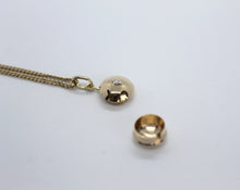 Charger l'image dans la galerie, Mobiles : les boîtes, n°4